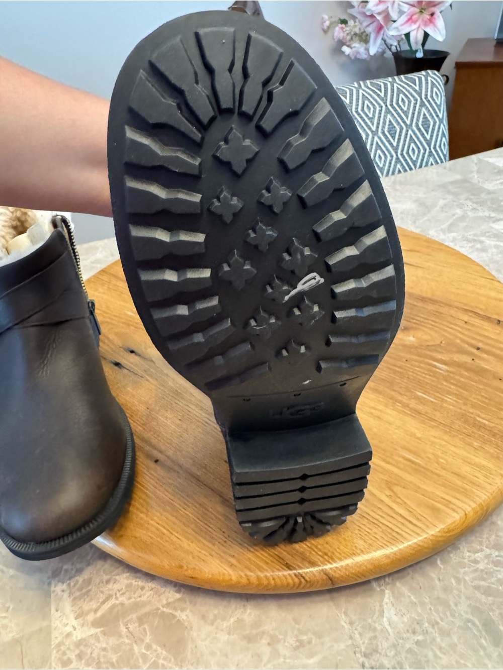 UGG Benson II Ankle Boots, Brown Leather, Women's 7.5 - Picture 5 of 12